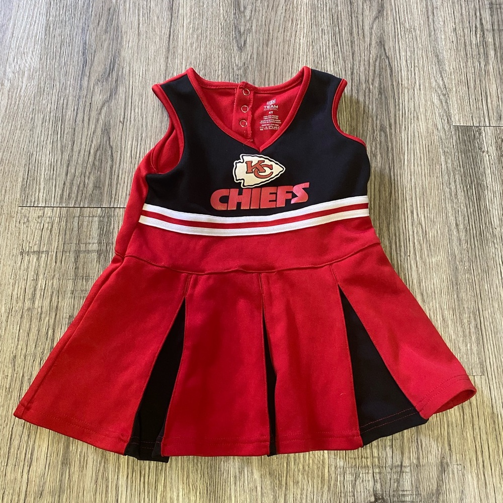 Kansas City Chiefs Cheerleading Outfit  Size 4 Toddler Preschool NFL